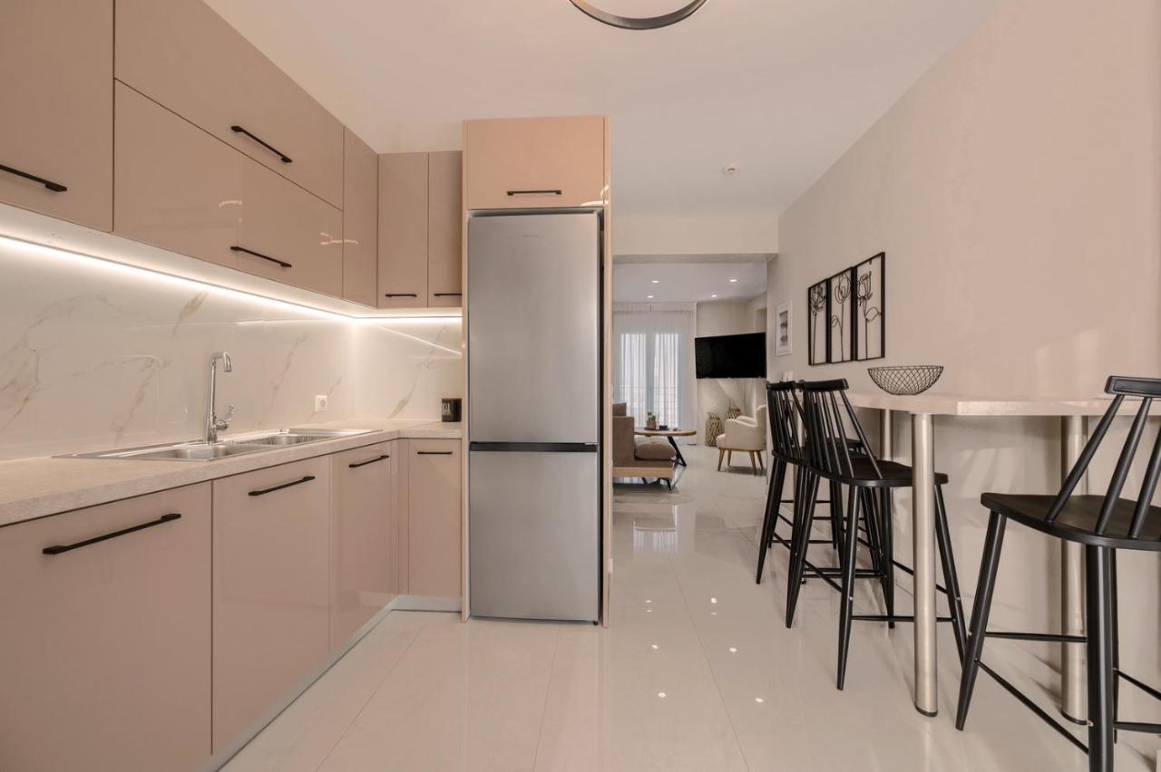 Nk Luxury Apartments Preveza Exterior photo